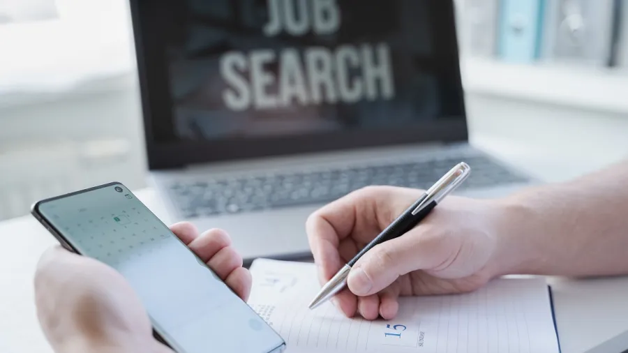 Kamu Stuck di Karier 5 Cara Atasi dalam 7 Hari (Terbukti)