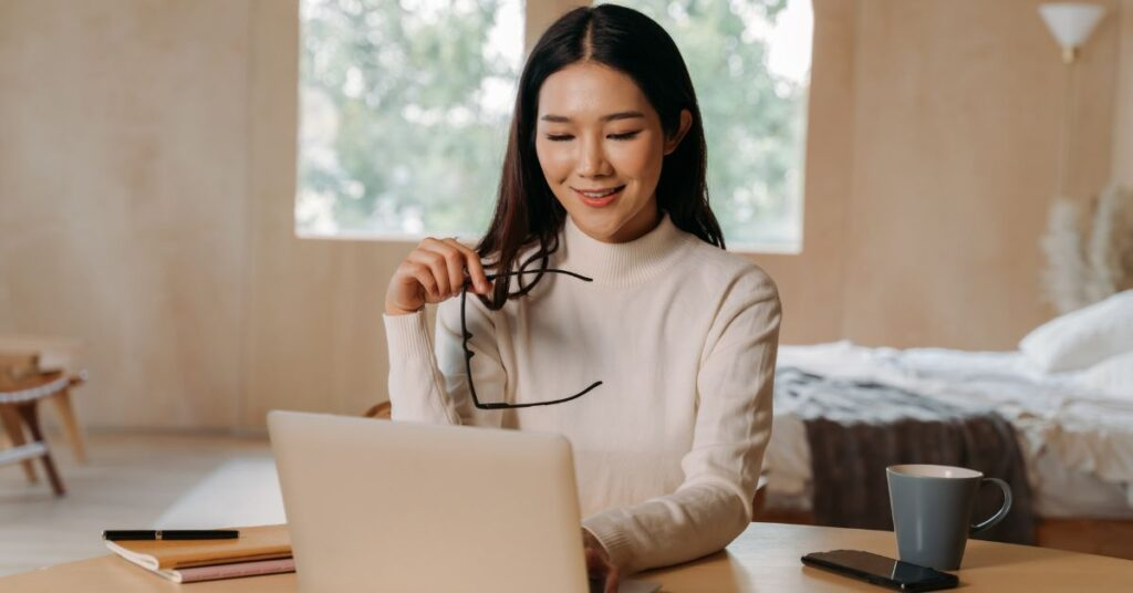 Mahasiswa Gen Z Side Hustle Kuliah Tren Ekonomi 2025: Fakta di Balik Budaya Sambilan Anak Muda Indonesia