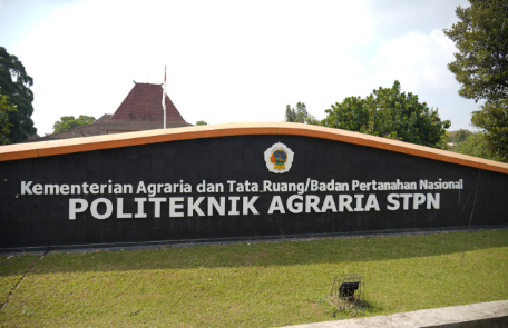 steia 3 Steialamar – Menyemai Ilmu untuk Masa Depan Cerah